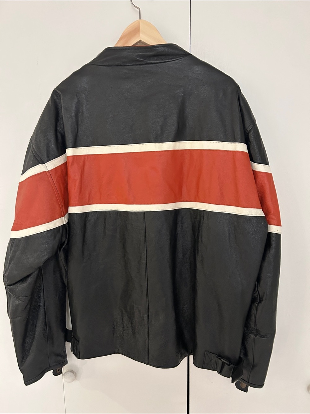 Leather Racing Jacket - Black & Red - Picture 7 of 7